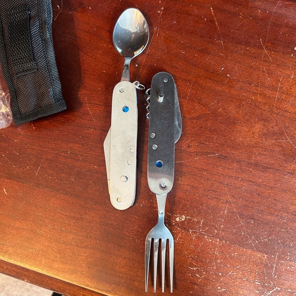 NWOT Utensil Swiss Army Knife - Picture 2 of 5